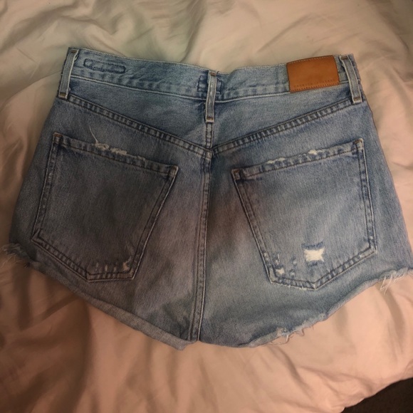 Citizen Of Humanity High Rise Shorts - Picture 2 of 5